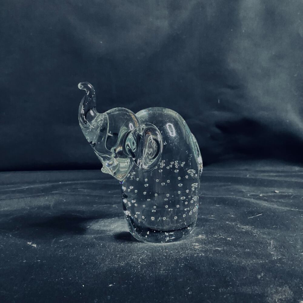 Art Glass Clear Bullicante Bubbles Elephant Trunk Up Figurine Paperweight